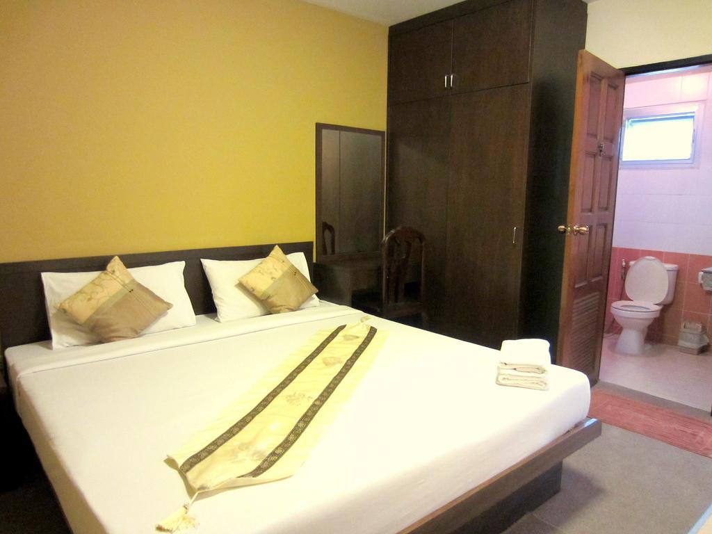 Rada Place Chiang Mai Exterior foto